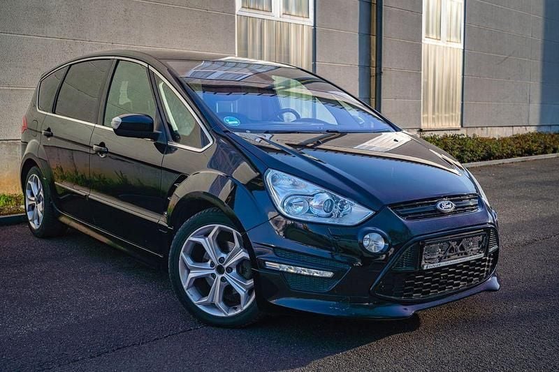 Gebraucht Ford S-MAX Titanium S 163 PS (119 kW) 2014 Van / Kleinbus