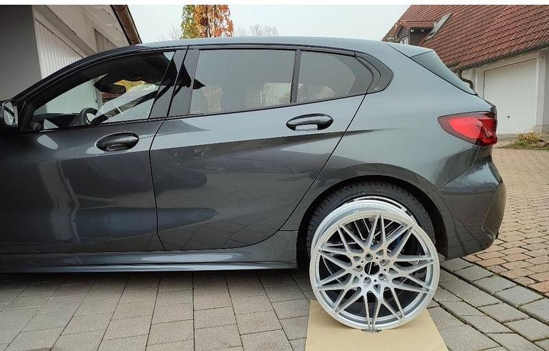 Gebraucht BMW 118 Performance 136 PS (100 kW) 2020 Grau Kleinwagen