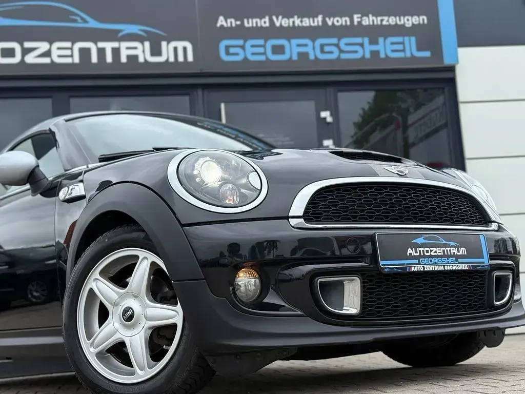 Occasion Mini Cooper SD 143 PK (105 kW) 2011 Zwart Hatchback