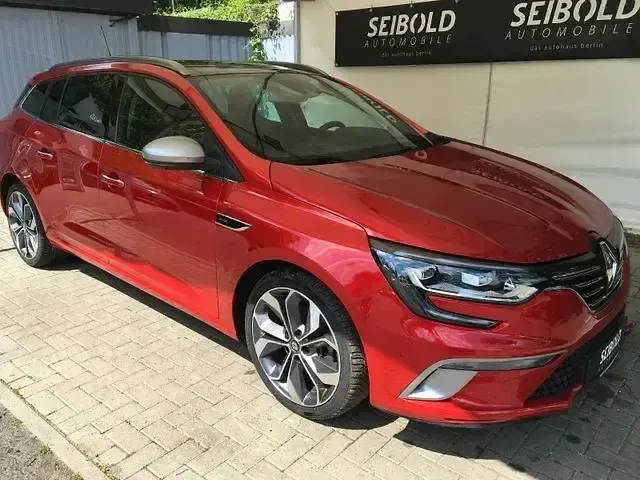Gebraucht Renault Mégane GT Line GT-Line 159 PS (116 kW) 2020 Rot Limousine