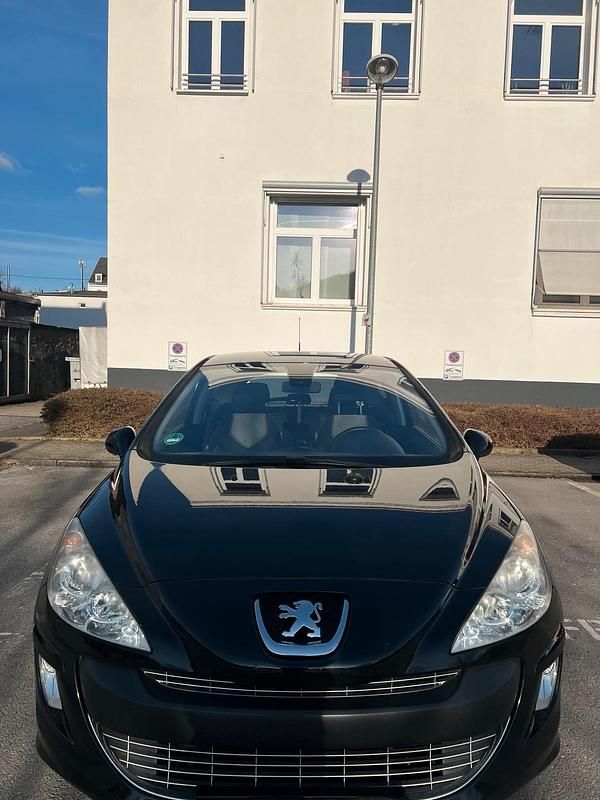 Gebraucht Peugeot 308 120 PS (88 kW) 2007 Schwarz Kleinwagen