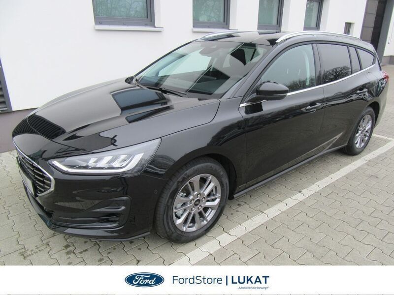 Agate black metallic Gebraucht 2024 Ford Focus Titanium X Limousine | 28.900 € (Teuer) - Bild 1/4