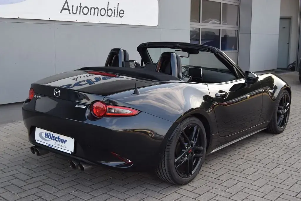 Gebraucht Mazda MX5 Sports-Line 131 PS (96 kW) 2016 Schwarz Cabrio