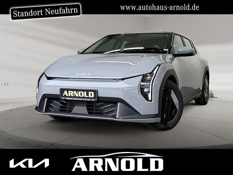 Grau Neu 2025 Kia EV4 4 Kleinwagen | 38.850 € (Superpreis) - Bild 1/4