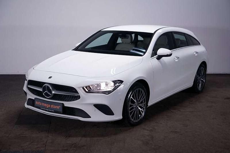 Weiß Gebraucht 2020 Mercedes CLA200 Progressive Kombi | 23.998 € (Superpreis) - Bild 1/4