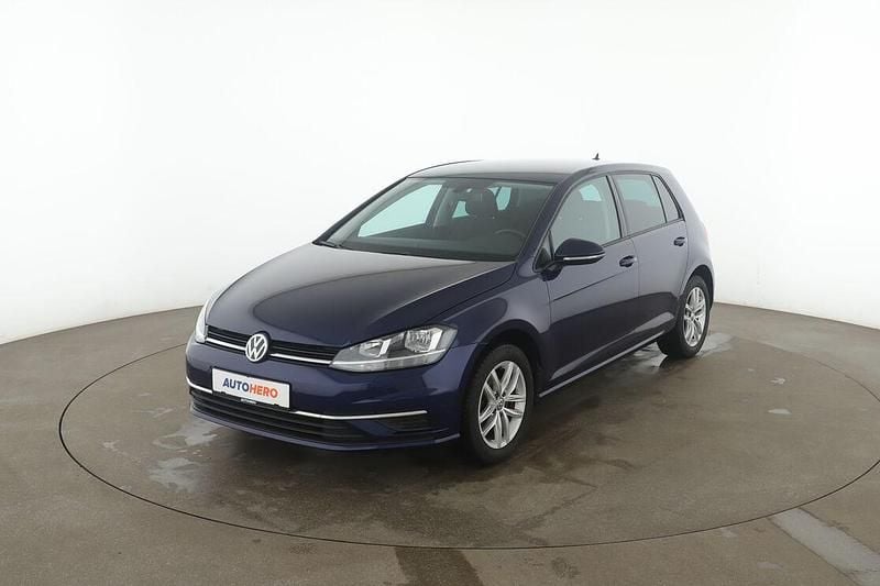 Gebraucht VW Golf VII Comfortline 86 PS (63 kW) 2019 Blau Limousine
