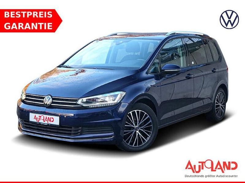 Blau Gebraucht 2021 VW Touran United Van / Kleinbus | 26.950 € (Etwas zu teuer) - Bild 1/4