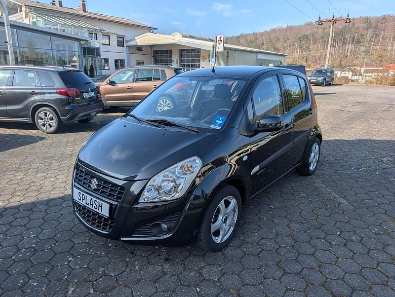 Gebraucht Suzuki Splash Active+ 94 PS (69 kW) 2015 Schwarz Kleinwagen