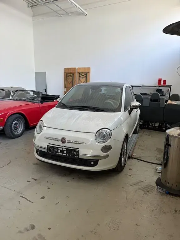 Gebraucht Fiat 500 105 PS (77 kW) 2015 Weiß