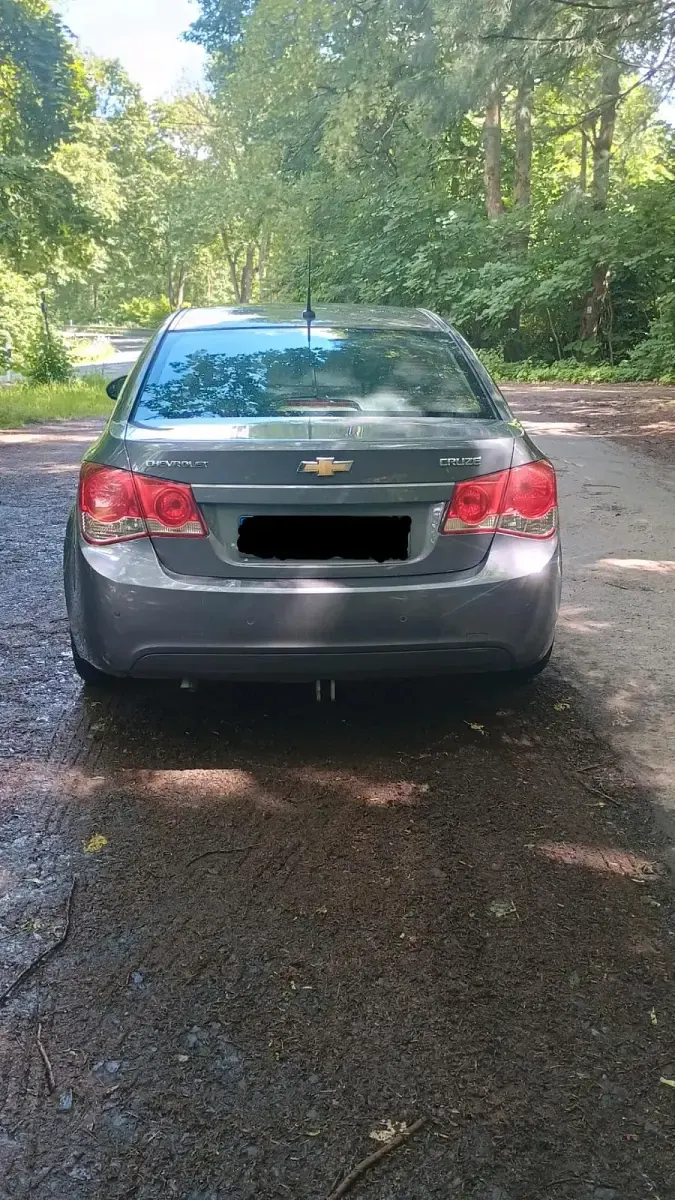 Gebraucht Chevrolet Cruze 141 PS (103 kW) 2012 Grau Limousine