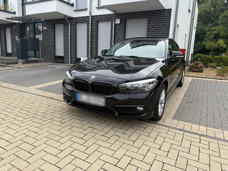 Używany BMW 116 116 KM (85 kW) 2018 Czarny Hatchback
