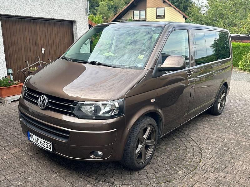 Braun Gebraucht 2013 VW T5 Van | 16.990 € (Teuer) - Bild 1/4