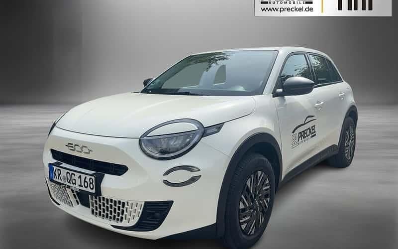 Weiß Gebraucht 2025 Fiat 600 SUV | 24.990 € (Fairer Preis) - Bild 1/4