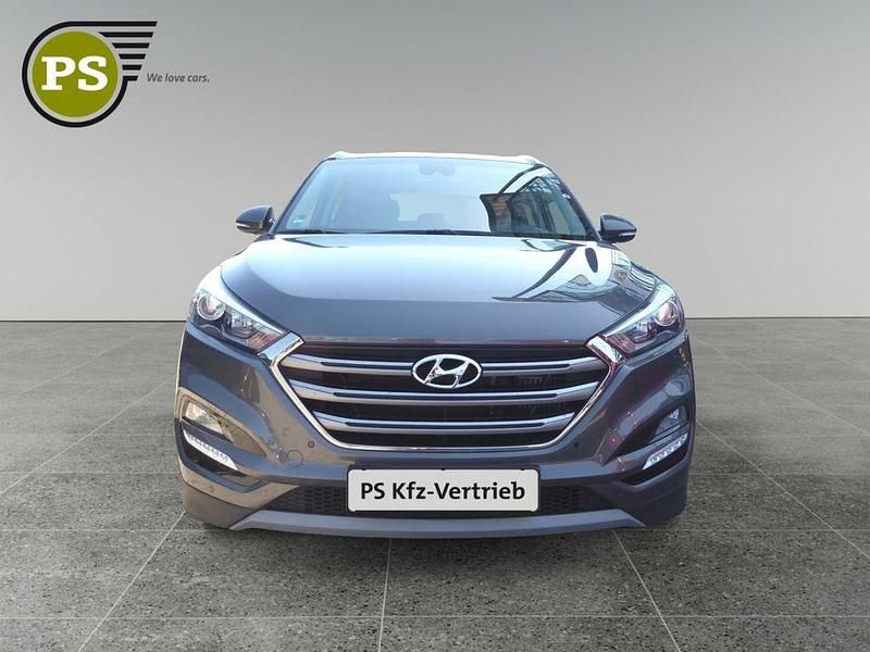 Gebraucht Hyundai Tucson Style 141 PS (103 kW) 2017 Grau SUV
