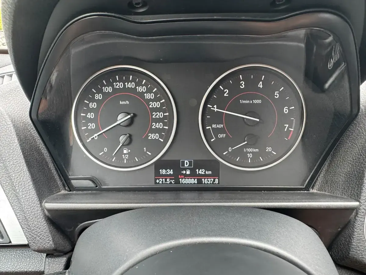 Gebraucht BMW 118 M Sport 136 PS (100 kW) 2015 Grau Kleinwagen