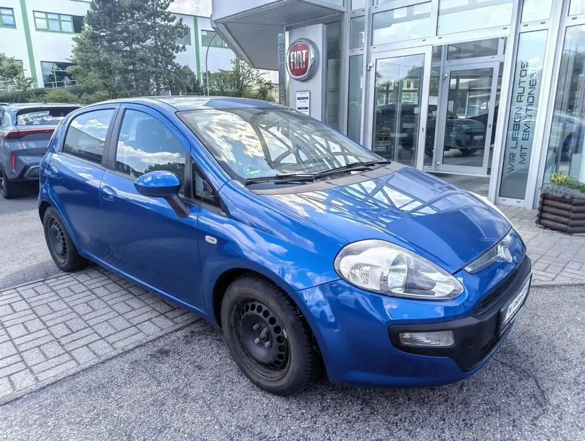 Gebraucht Fiat Punto Evo Dynamic 77 PS (56 kW) 2011 Acid jazz blau metallic Kleinwagen