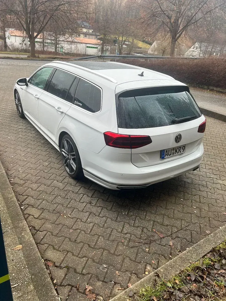 Gebraucht VW Passat 239 PS (175 kW) 2017 Weiß Kombi