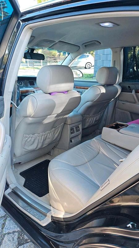 Gebraucht Kia Opirus 203 PS (149 kW) 2005 Schwarz Limousine