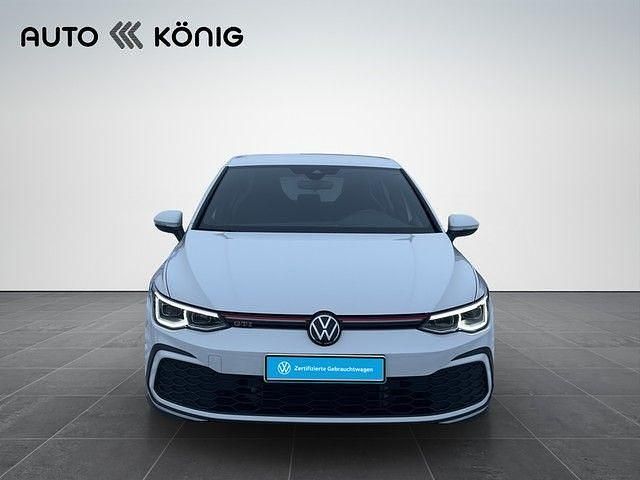 Gebraucht VW Golf VIII GTI 245 PS (180 kW) 2024 Weiß Limousine
