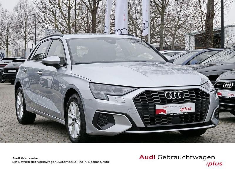 Gebraucht Audi A3 116 PS (85 kW) 2022 Florettsilber metallic Limousine