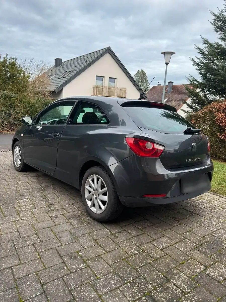 Gebraucht Seat Ibiza 85 PS (62 kW) 2010 Grau Kleinwagen