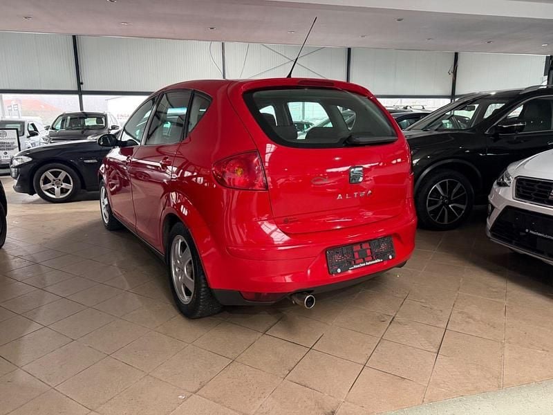 Second-hand Seat Altea Reference 102 CP (75 kW) 2004 Monovolum
