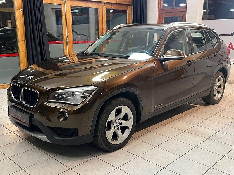 Braun Gebraucht 2013 BMW X1 SUV | 7.500 € (Superpreis) - Bild 1/4
