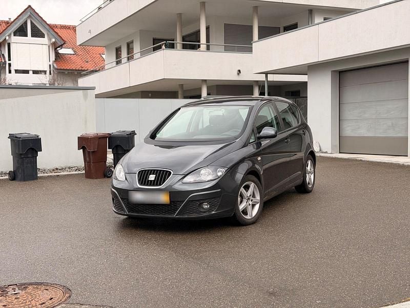 Gebraucht Seat Altea 105 PS (77 kW) 2011 Schwarz Van / Kleinbus