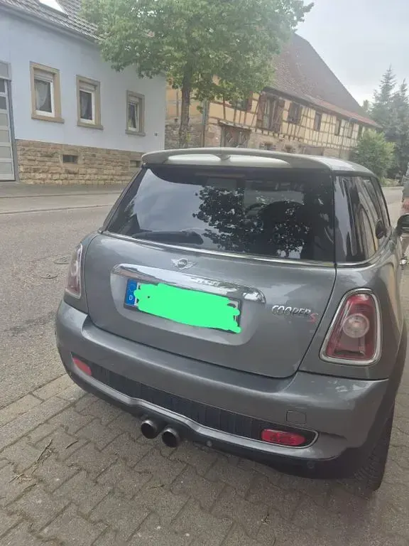 Używany Mini Cooper S 174 KM (127 kW) 2008 Szary Hatchback