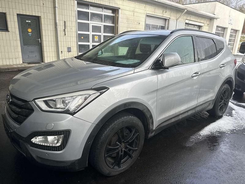 Gebraucht Hyundai Santa Fe Premium 197 PS (144 kW) 2016 Silber SUV