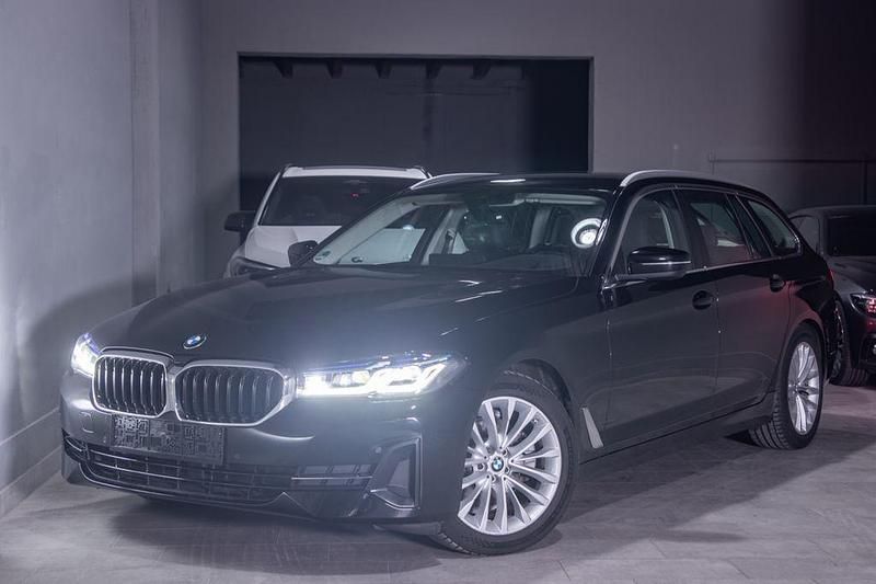 Second-hand BMW 520 190 CP (139 kW) 2022 Negru Break