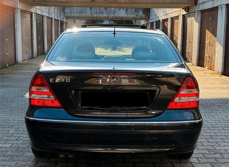 Gebraucht Mercedes C240 170 PS (125 kW) 2004 Schwarz Limousine