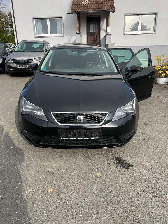 Schwarz Gebraucht 2016 Seat Leon Style Limousine | 9.300 € (Guter Preis) - Bild 1/4
