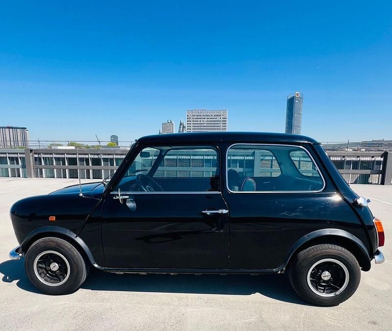Second-hand Mini 1000 35 CP (25 kW) 1974 Negru Hatchback