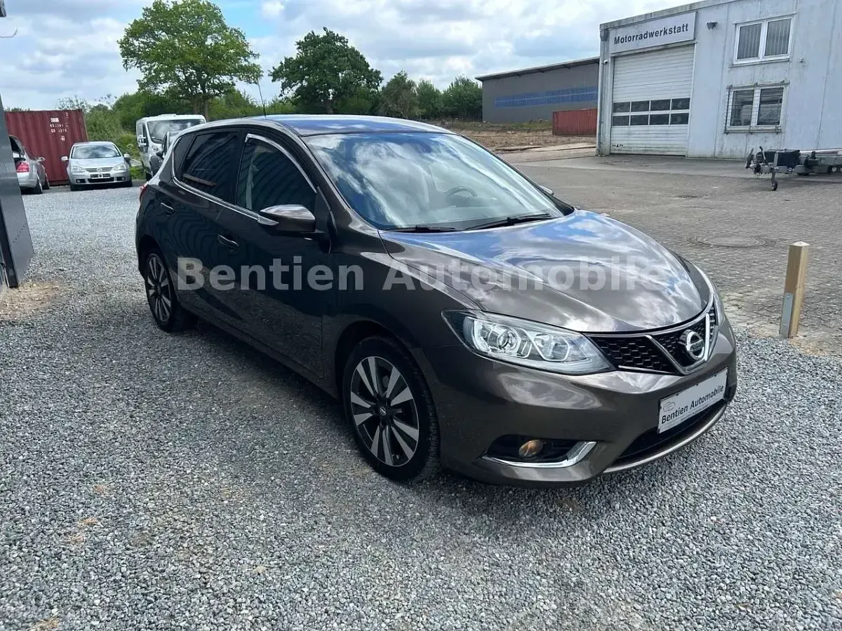 Gebraucht Nissan Pulsar Tekna 116 PS (85 kW) 2016 Braun Kleinwagen