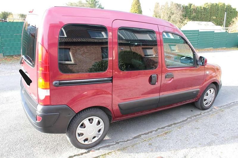 Gebraucht Renault Kangoo 75 PS (55 kW) 2005 Rot Van / Kleinbus
