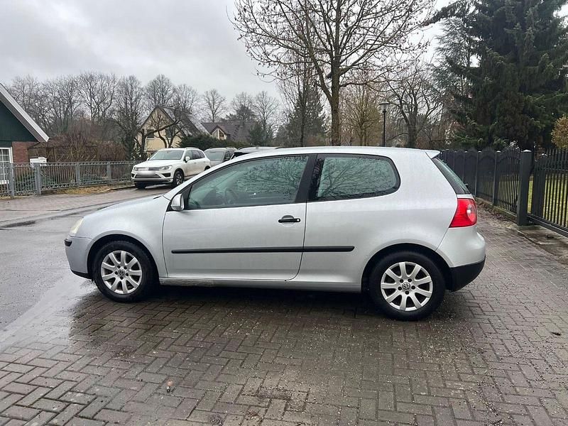 Gebraucht VW Golf IV Trendline 75 PS (55 kW) 2004 Silber Limousine