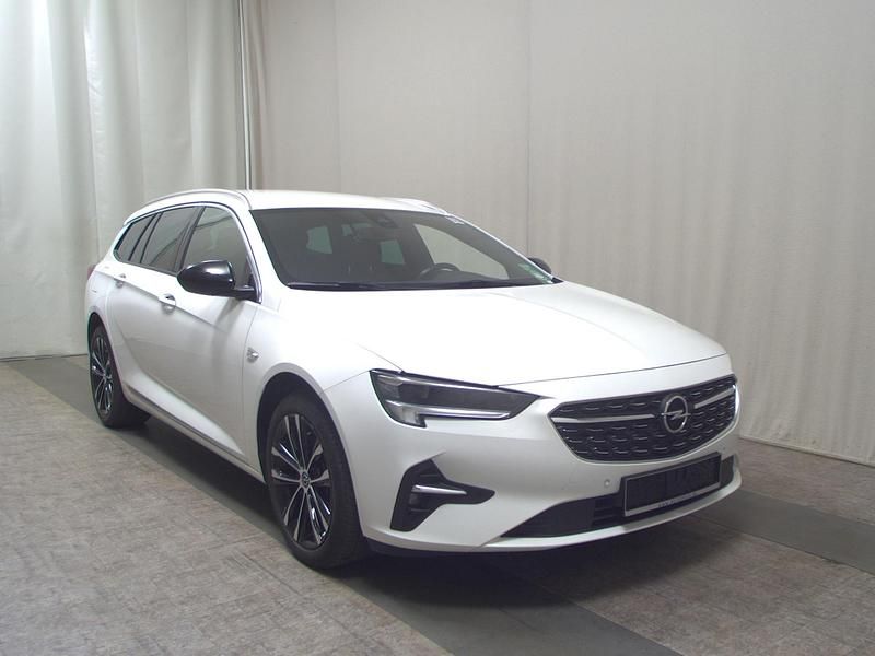 Gebraucht Opel Insignia Ultimate 122 PS (89 kW) 2021 Weiss Kombi