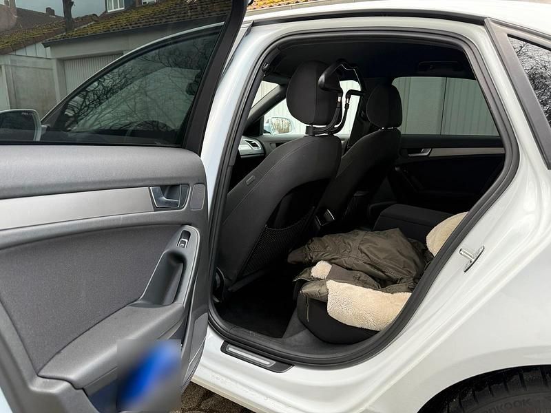 Gebraucht Audi A4 177 PS (130 kW) 2014 Weiß Limousine