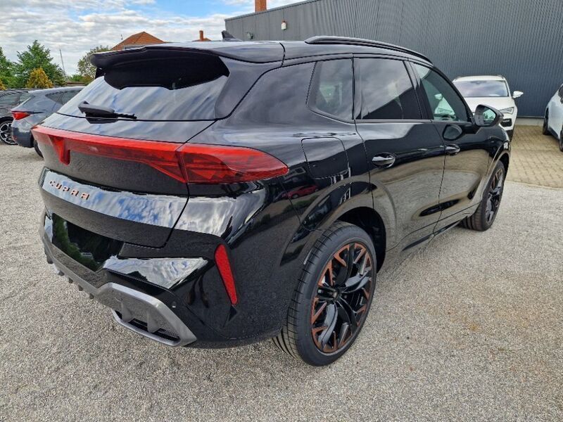 Neu Cupra Terramar VZ 265 PS (194 kW) 2025 Schwarz SUV