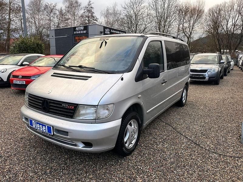 Silber Gebraucht 2003 Mercedes Vito Van | 4.500 € (Superpreis) - Bild 1/4