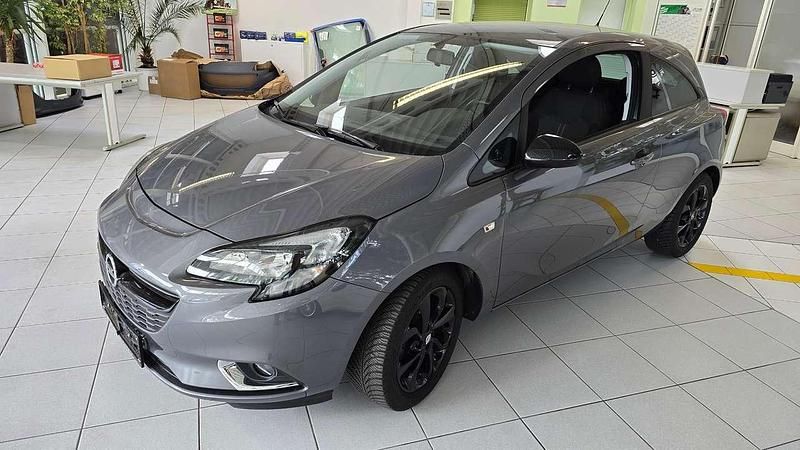 Silber Gebraucht 2016 Opel Corsa Color Edition Limousine | 9.900 € (Fairer Preis) - Bild 1/4