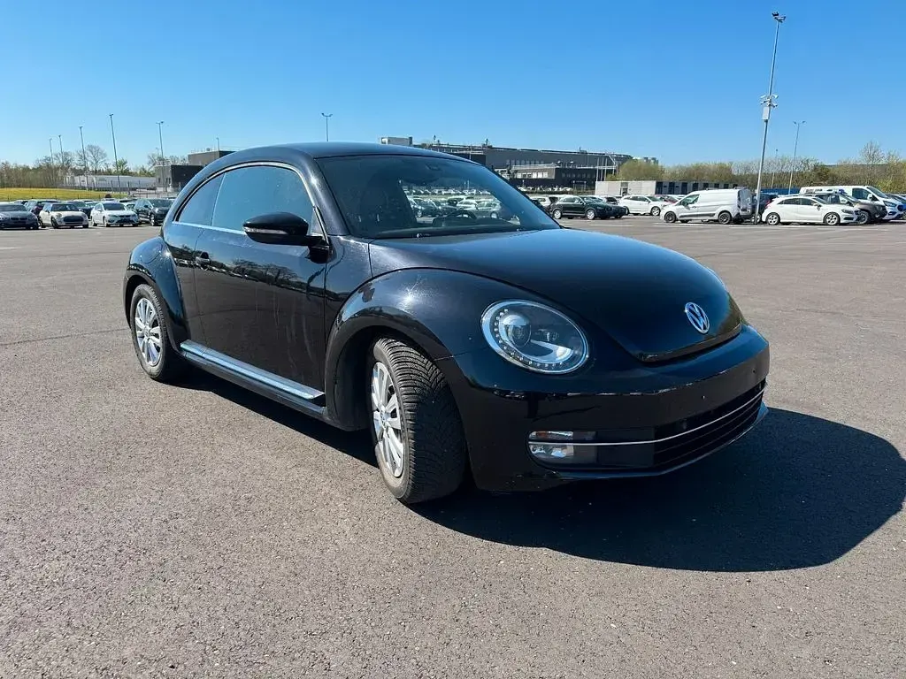 Używany VW Beetle 140 KM (102 kW) 2014 Czarny Hatchback