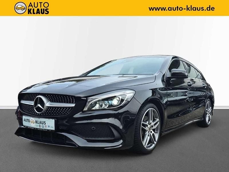 Kosmosschwarz metalliclack Gebraucht 2019 Mercedes CLA180 AMG Limousine | 17.470 € (Guter Preis) - Bild 1/4