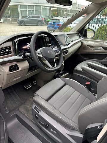 Gebraucht VW Multivan Style 150 PS (110 kW) 2023 Andere farbe Van / Kleinbus