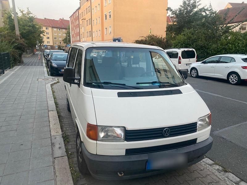 Weiß Gebraucht 1995 VW T4 Van | 5.000 € - Bild 1/4