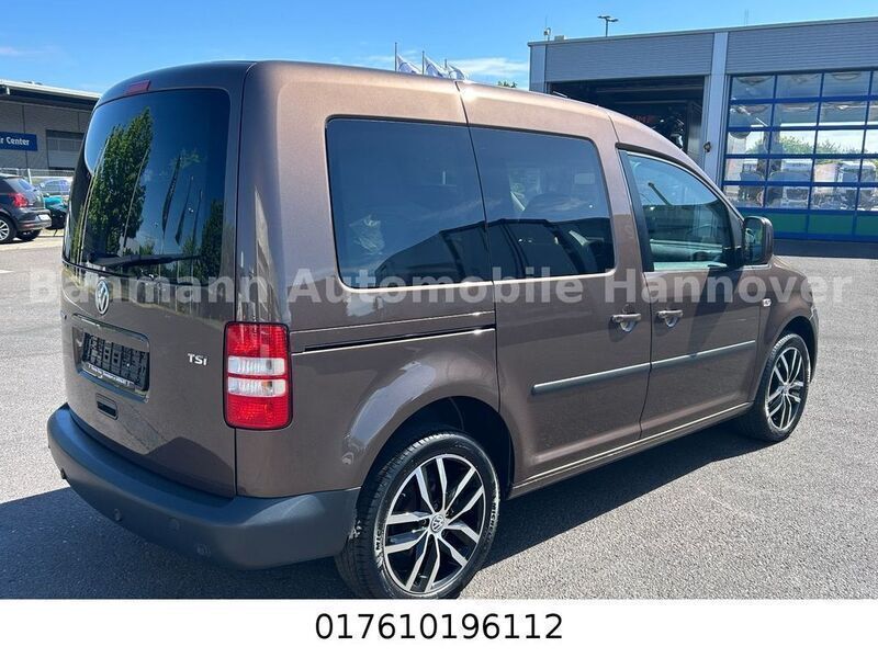 Gebraucht VW Caddy Trendline 86 PS (63 kW) 2011 Braun Van / Kleinbus