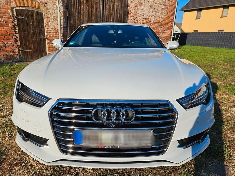 Gebraucht Audi A7 Ambiente 326 PS (239 kW) 2018 Weiß Limousine