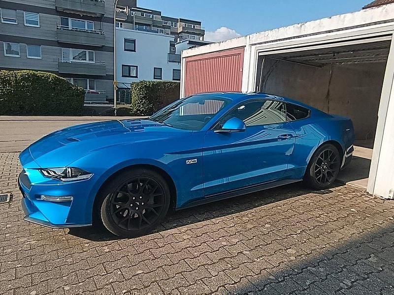 Second-hand Ford Mustang 290 CP (213 kW) 2019 Albastru Coupe