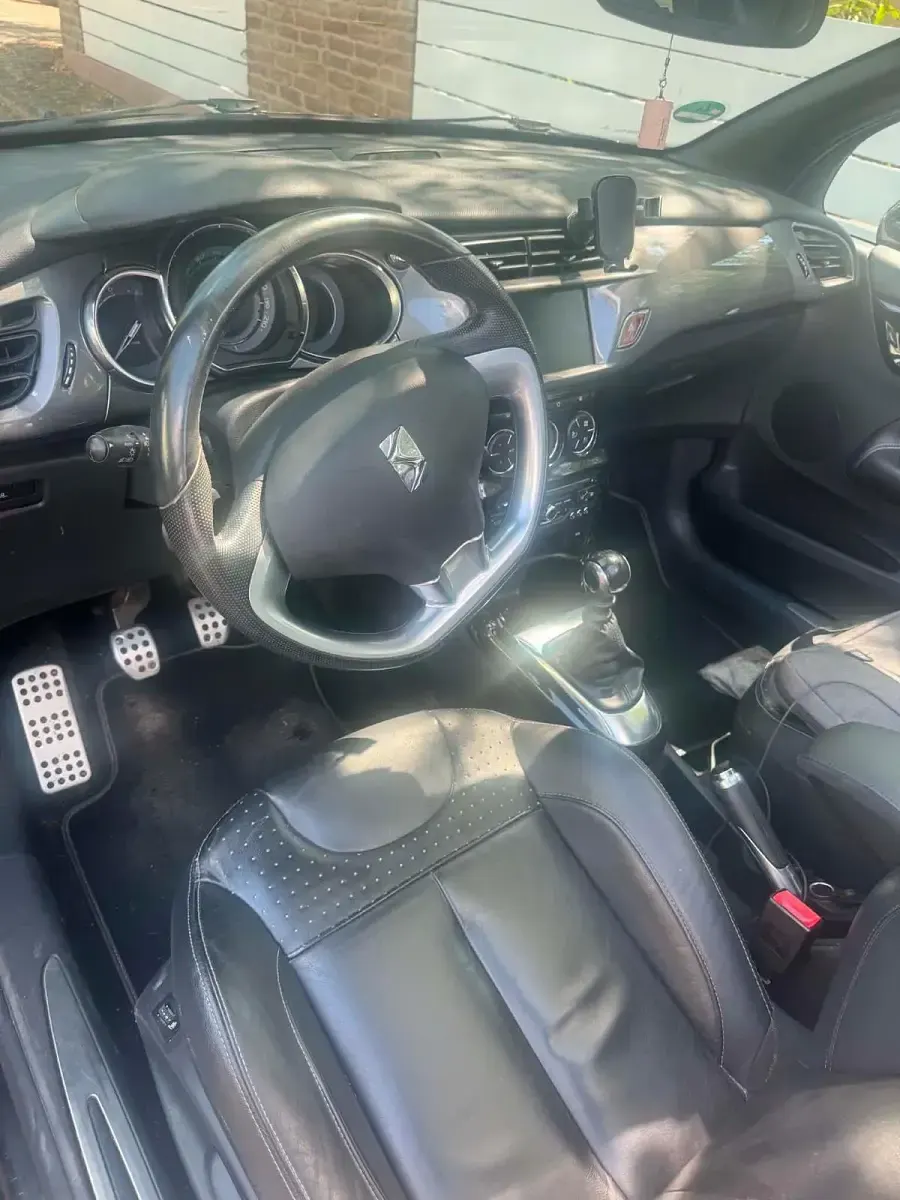 Gebraucht Citroën DS3 120 PS (88 kW) 2013 Schwarz Cabrio